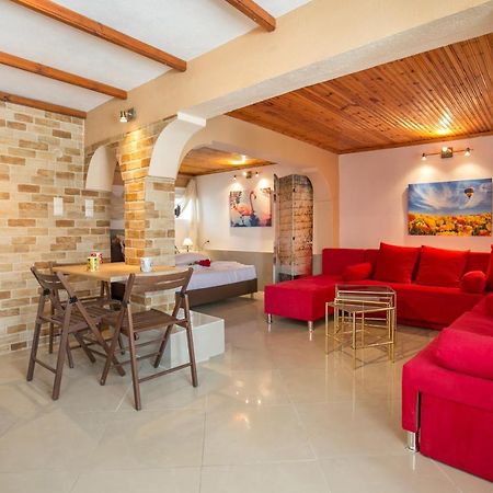 Villa Elpis 2 ลิเมนาเรีย ภายนอก รูปภาพ
